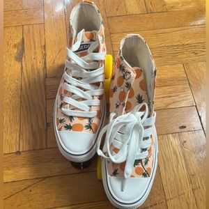 Pineapple Haserd Roller Skates